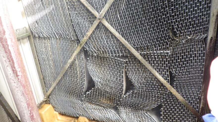 冷却塔充填材交換